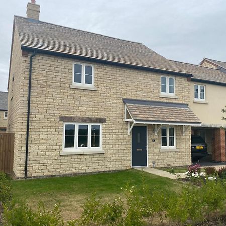 4 Freelands Gate, Witney, Oxfordshire Villa Dış mekan fotoğraf